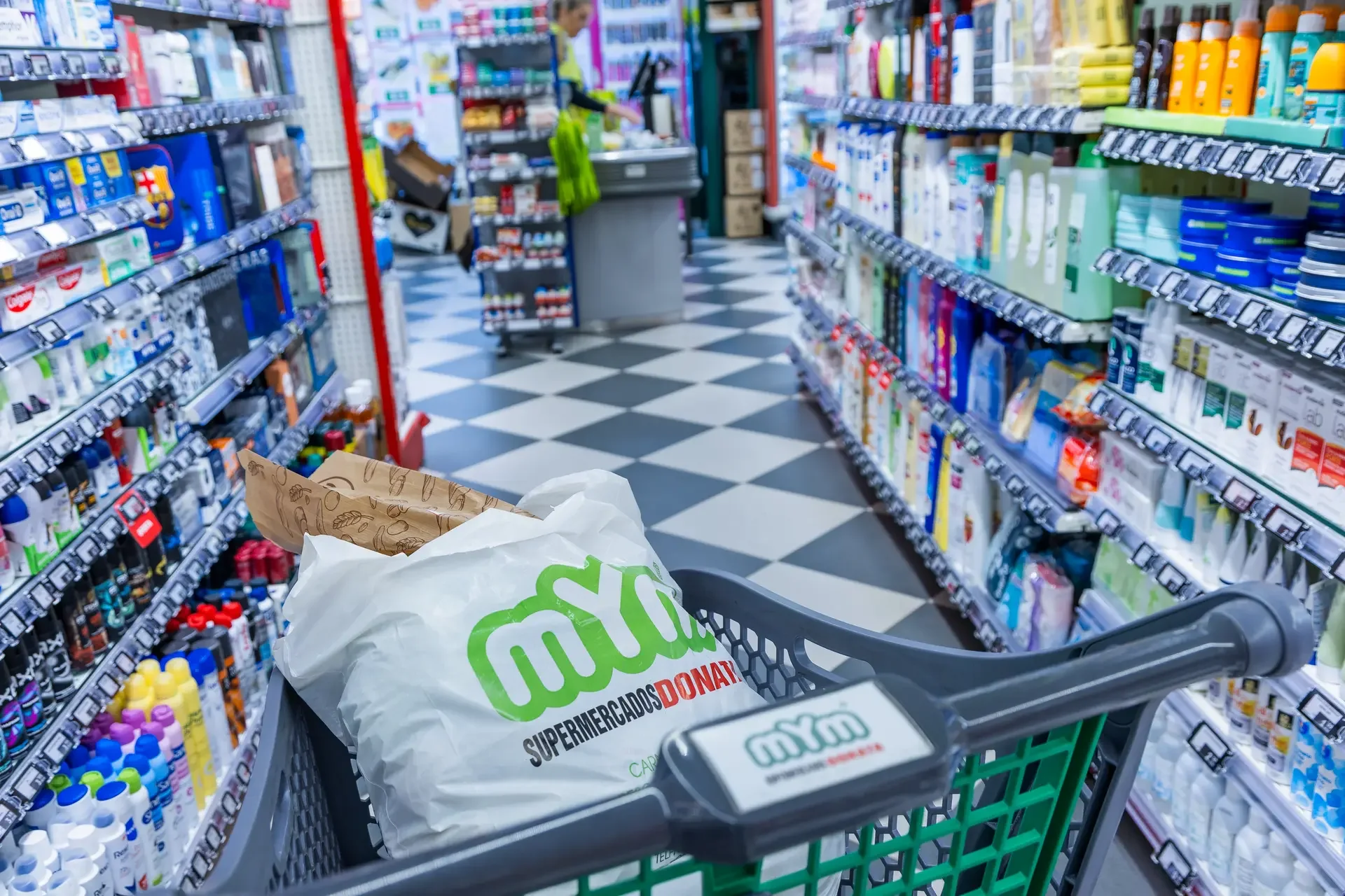 MYM Donata, supermercados en Aller